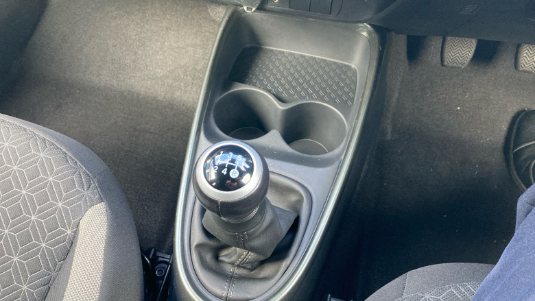 Toyota Aygo X 1.0 VVT-i Edge 5dr Petrol Hatchback